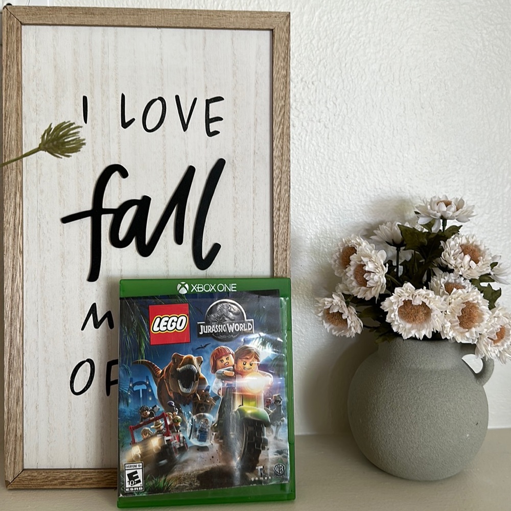 Xbox One Lego Jurassic World Game